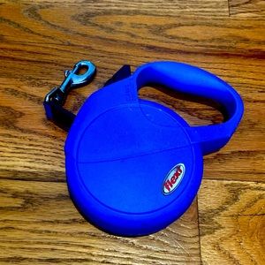 Flexi dog leash